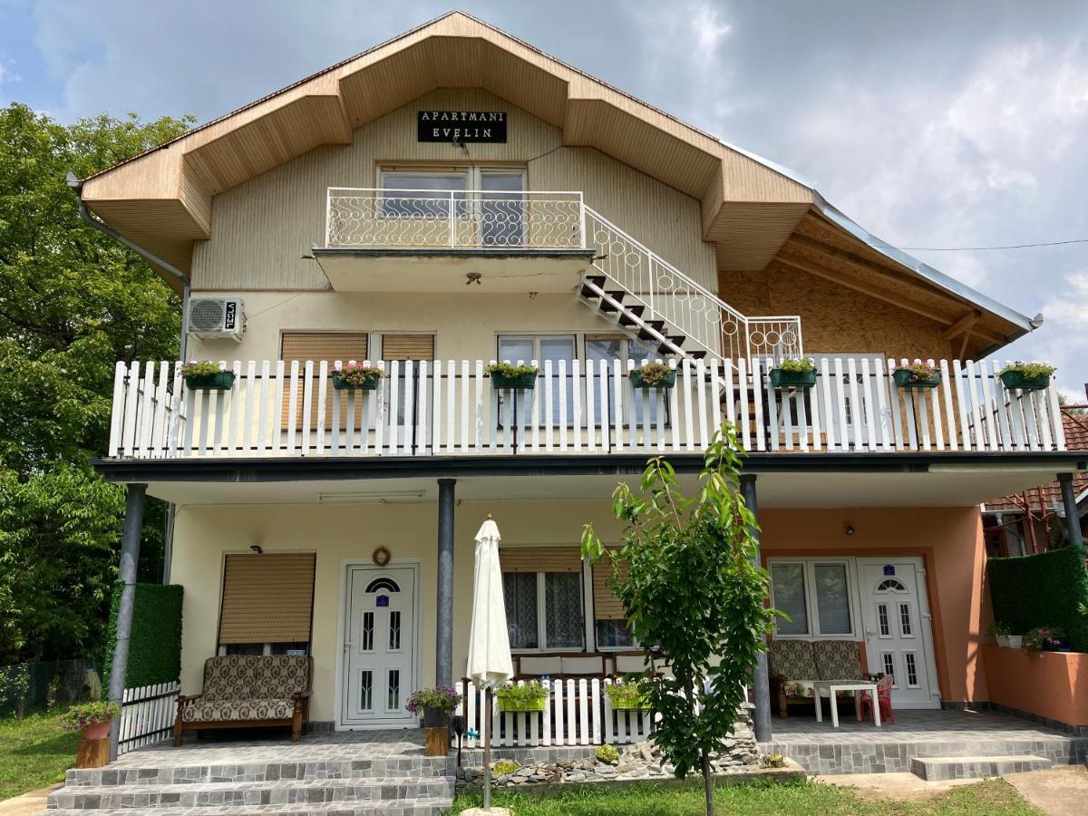 Apartamani Evelin Veliko Gradište Exterior foto